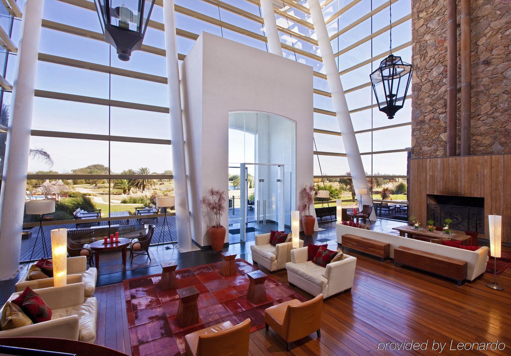 Sheraton Colonia Golf & 5* Colonia del Sacramento